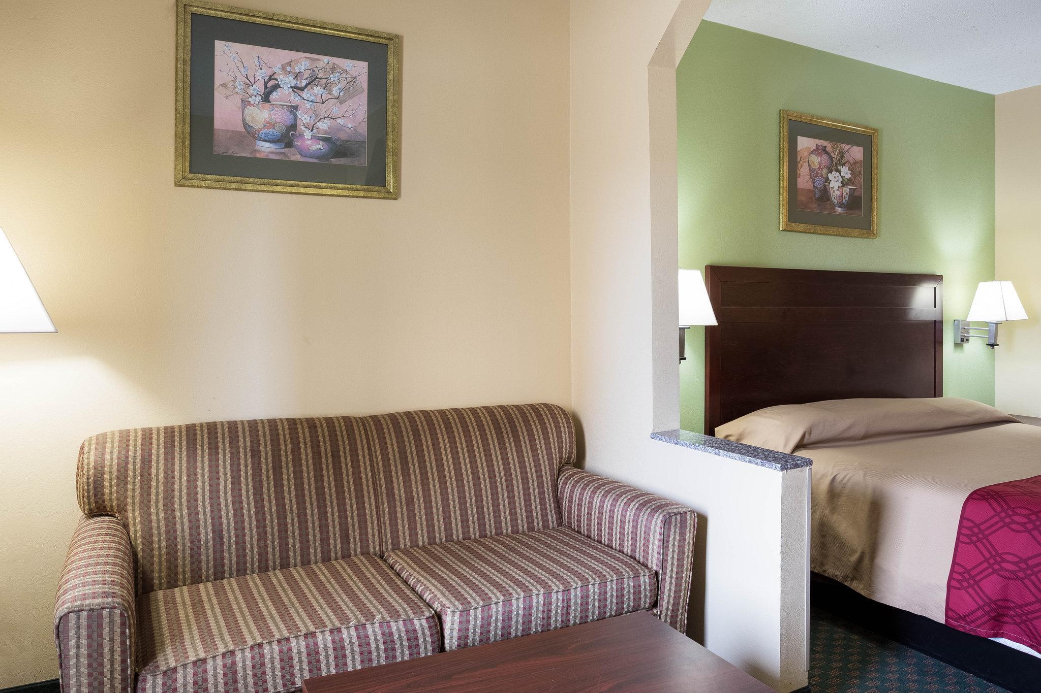 Rodeway Inn & Suites New Orleans Exterior foto